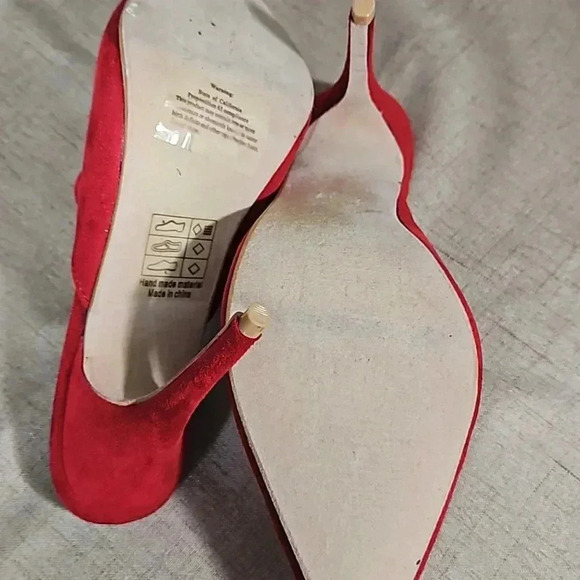 Red Highheels Size 7.5 M Made by Maker's - Picture 3 of 8